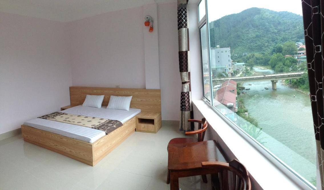 Quy Anh Hotel Bao Lac Town Extérieur photo