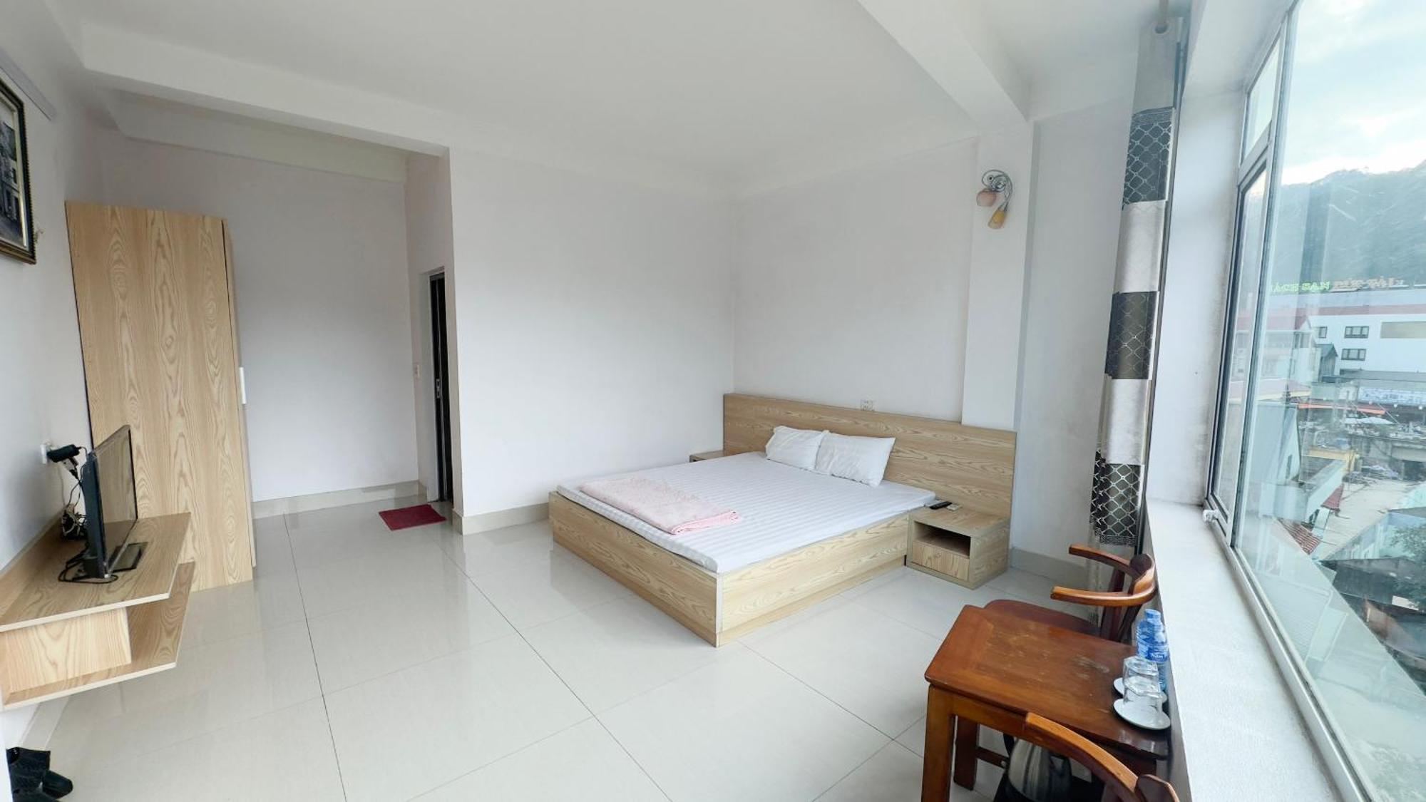 Quy Anh Hotel Bao Lac Town Extérieur photo