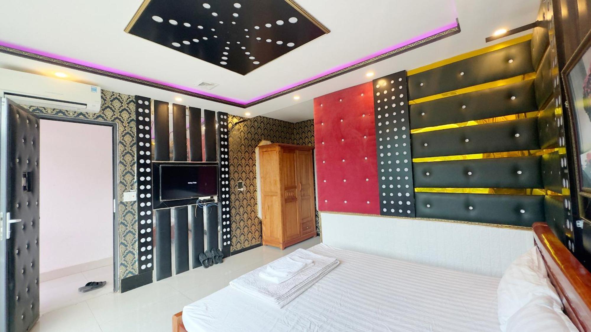 Quy Anh Hotel Bao Lac Town Extérieur photo
