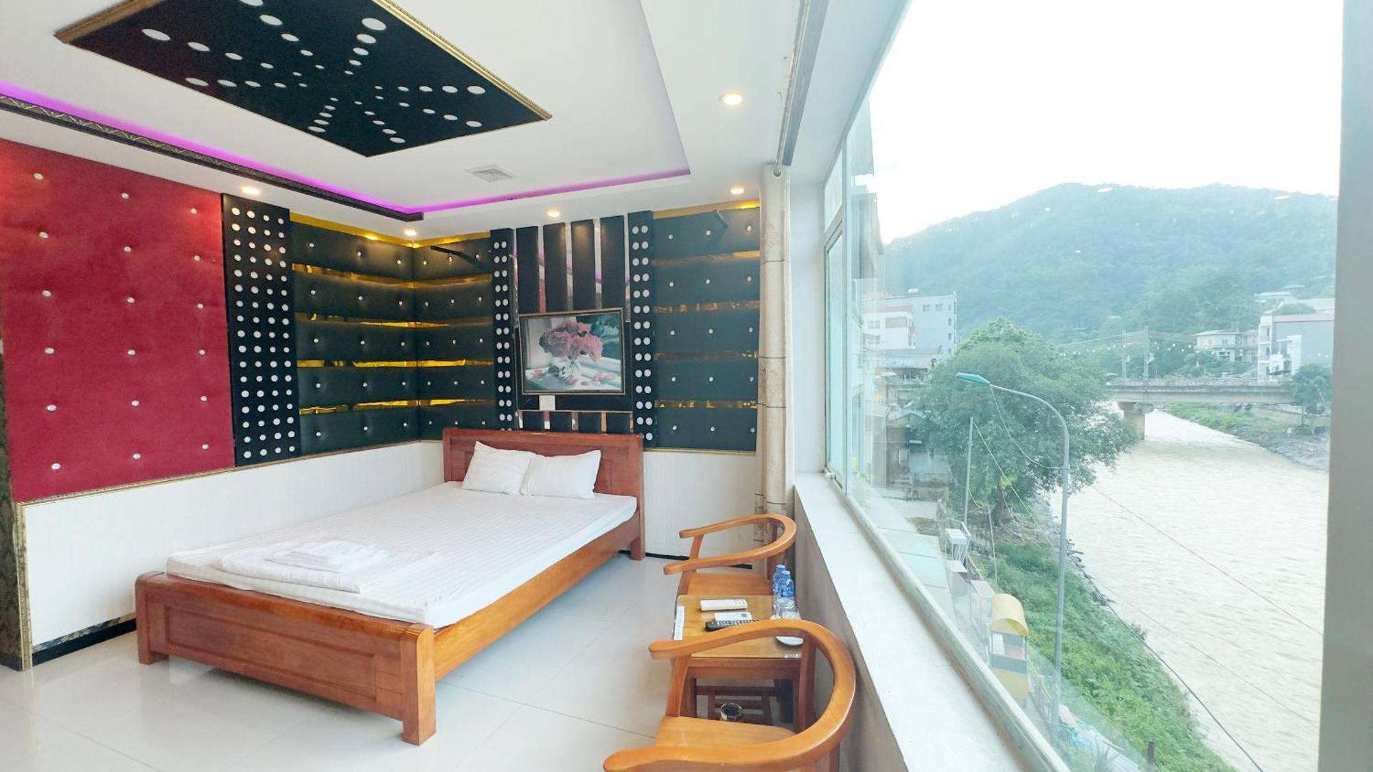 Quy Anh Hotel Bao Lac Town Extérieur photo