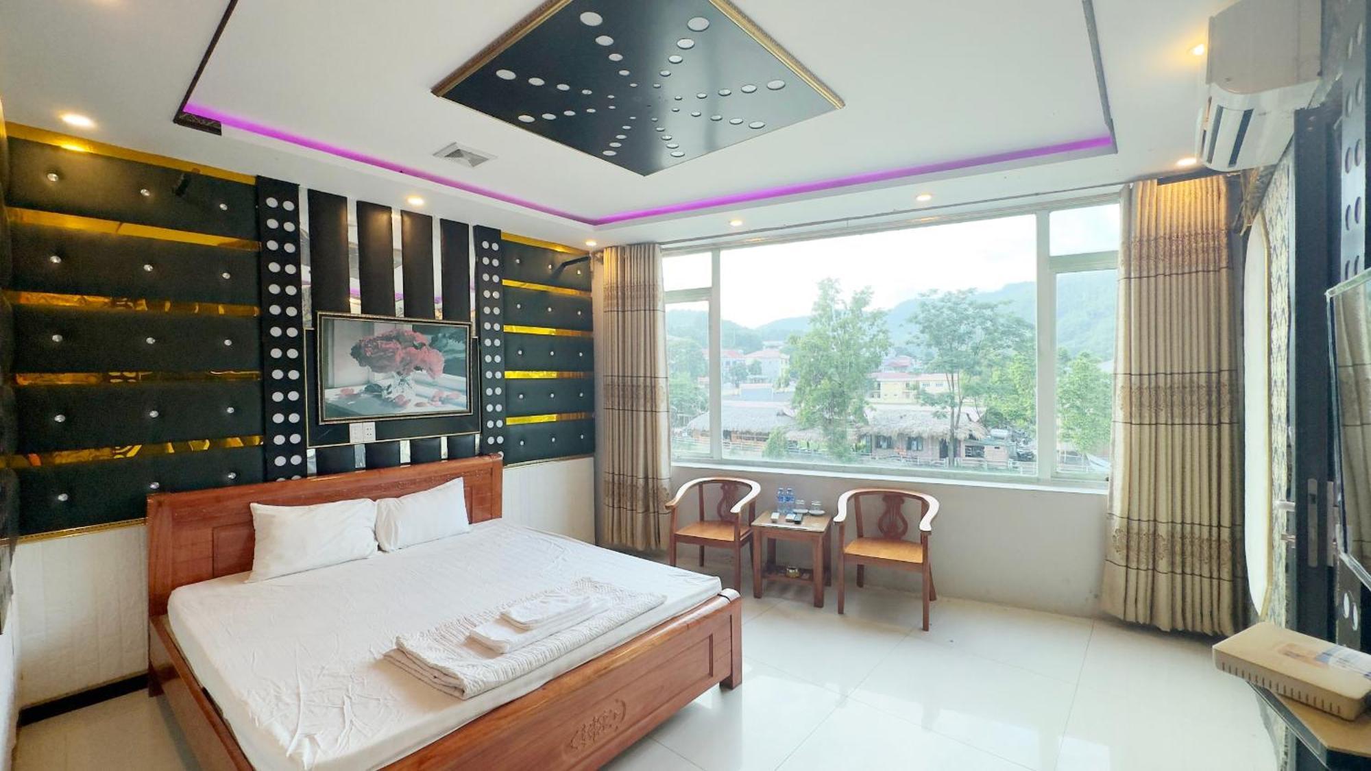 Quy Anh Hotel Bao Lac Town Extérieur photo